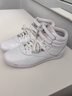 Reebok Classic White High-Top Leather Sneakers with Double Straps 5411
